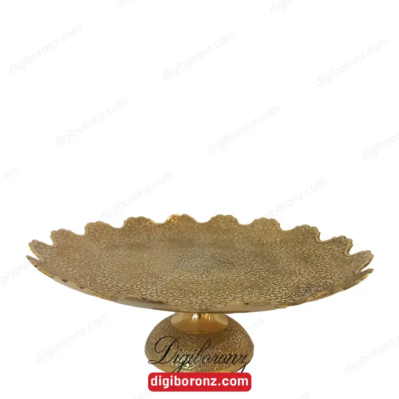 شیرینی خوری لب قلعه برنجی برنزی