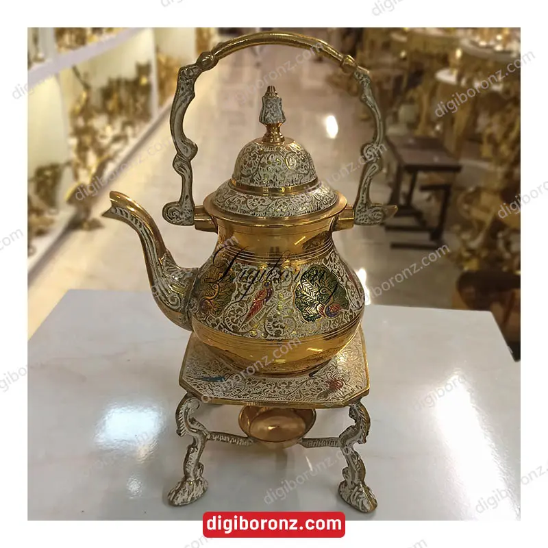 قوری برنجی برنزی هندی مدل وارمردار400 سی سی مینا سفید طرح طاووس