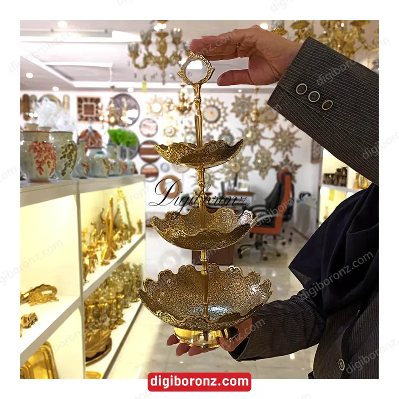 میوه خوری برنجی برنزی سه طبقه گود طرح طاووس لب قلعه